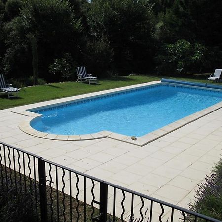 La Mejanenque Apartment Vénéjan Екстериор снимка