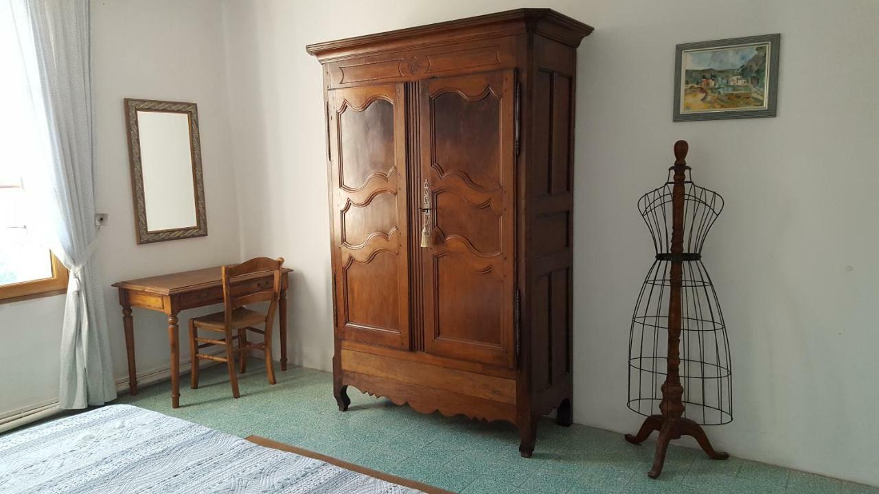 La Mejanenque Apartment Vénéjan Екстериор снимка
